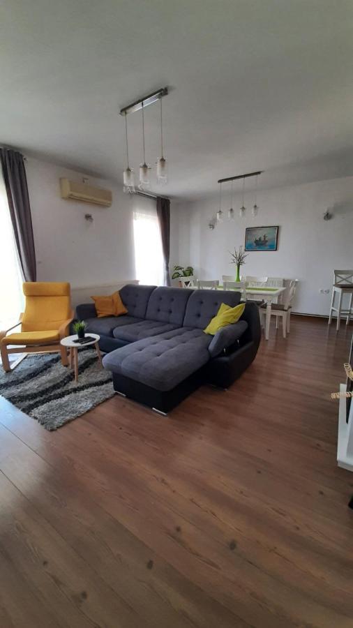 Apartman Ana & Marta Senj  Eksteriør bilde