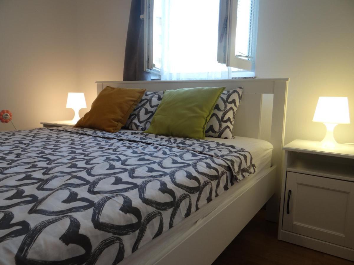 Apartman Ana & Marta Senj  Eksteriør bilde