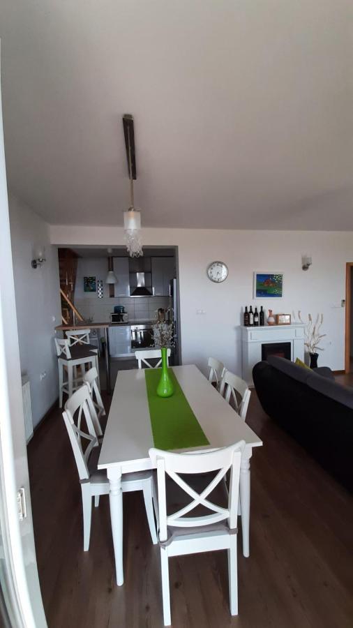 Apartman Ana & Marta Senj  Eksteriør bilde